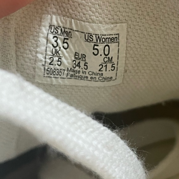 like new vans - Picture 4 of 5